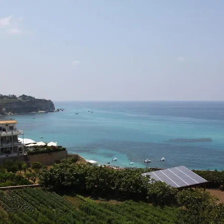 Tithouse * Tropea