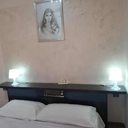 Tithouse Apartment *