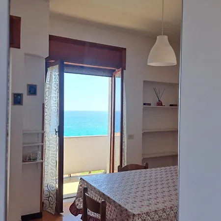 Tithouse * Tropea